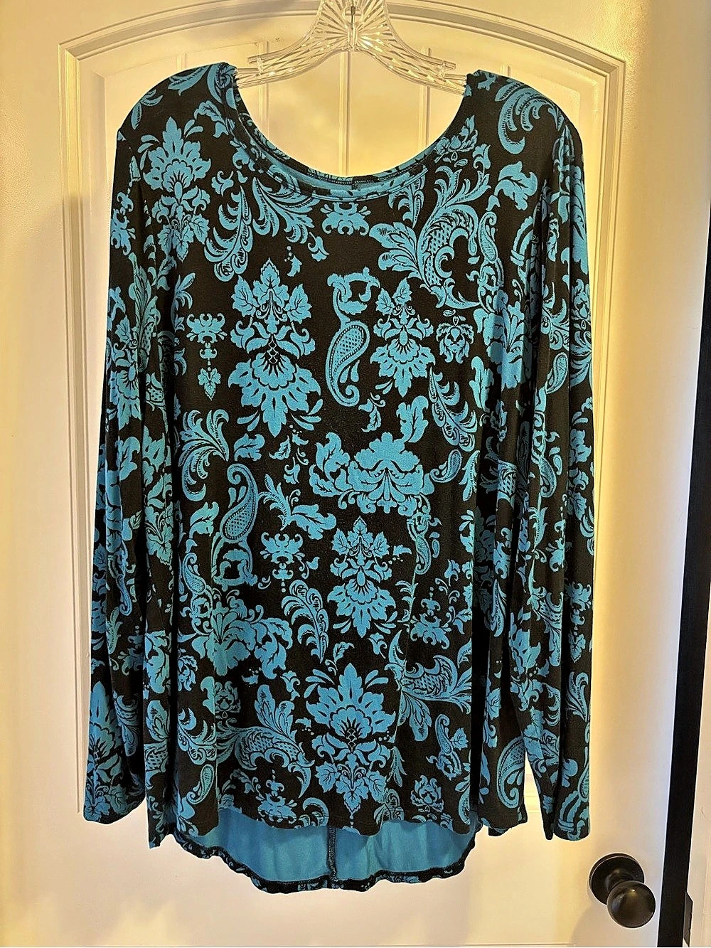 Lane Bryant Floral Long Sleeve Tunic Black Blue Size 18/20 Like New